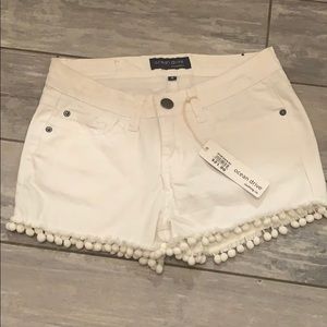 Ocean Drive White Ball Fringe Shorts 5 NWT